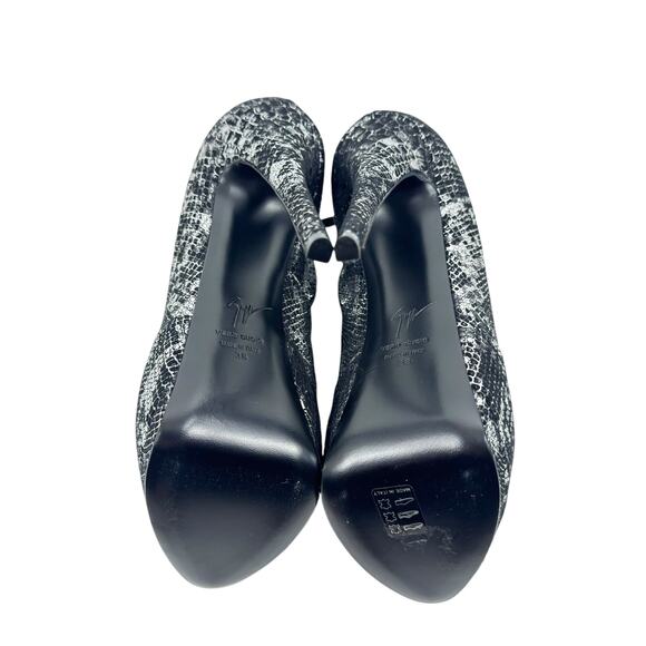 NEW Giuseppe Zanotti  Snakeskin Platform Heel Booties All Leather Size 38 - Picture 8 of 10